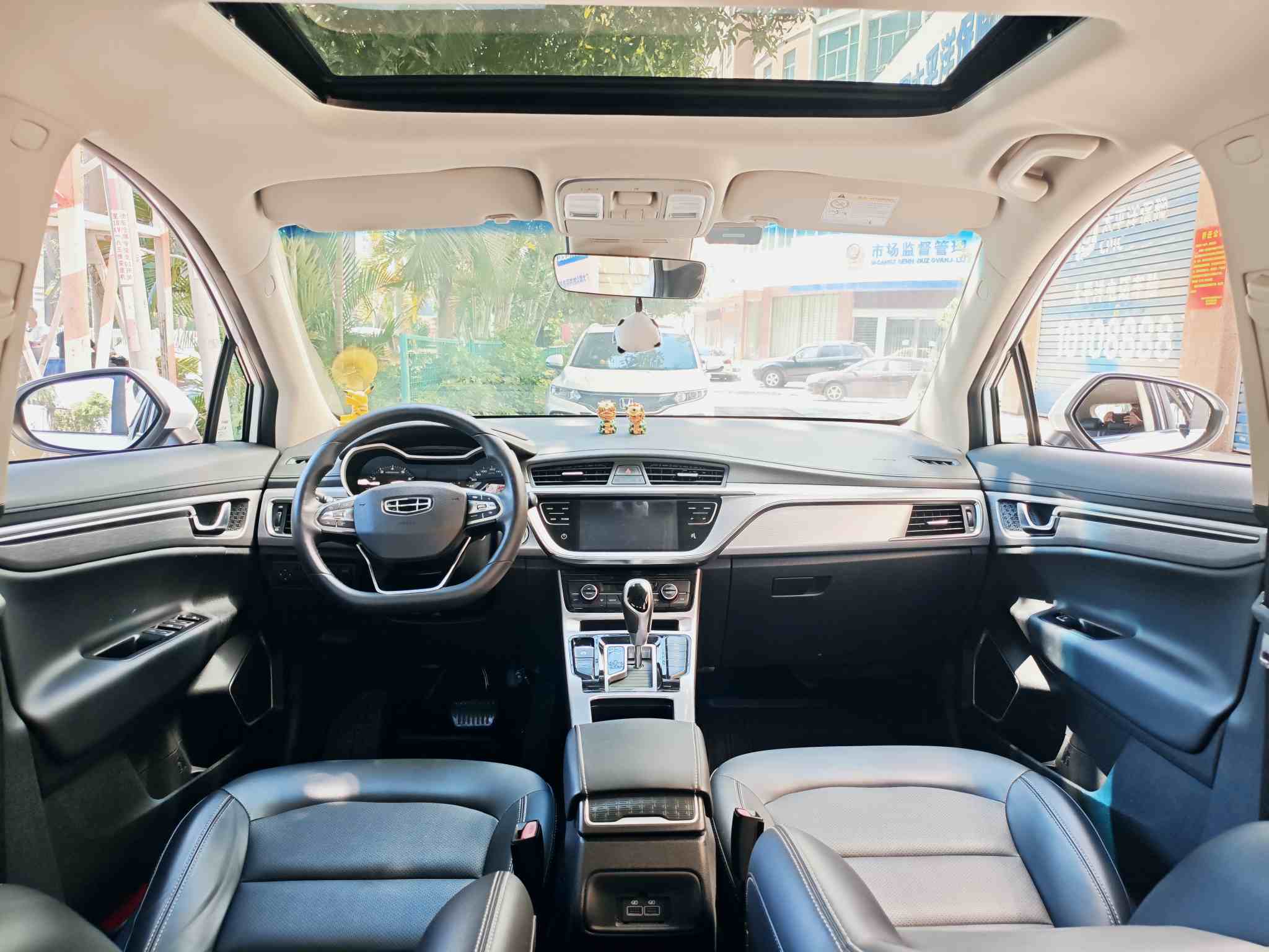 GEELY Emgrand GS 2019 immagine di auto #18