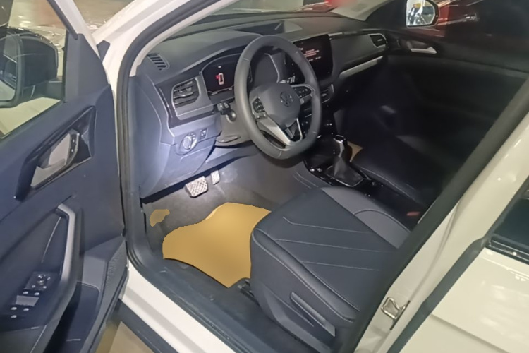 Volkswagen Tharu 2025 imagem de carro #16