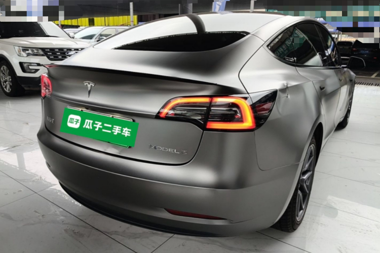 Tesla Model 3 2022 immagine di auto #7