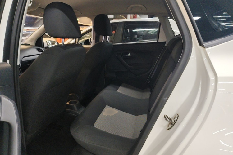 Volkswagen Polo 2018 #17 Volkswagen Polo 2018 car image #17