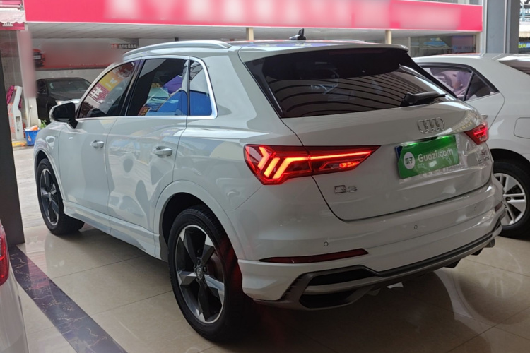 Audi Q3 2020 #5 Audi Q3 2020 car image #5