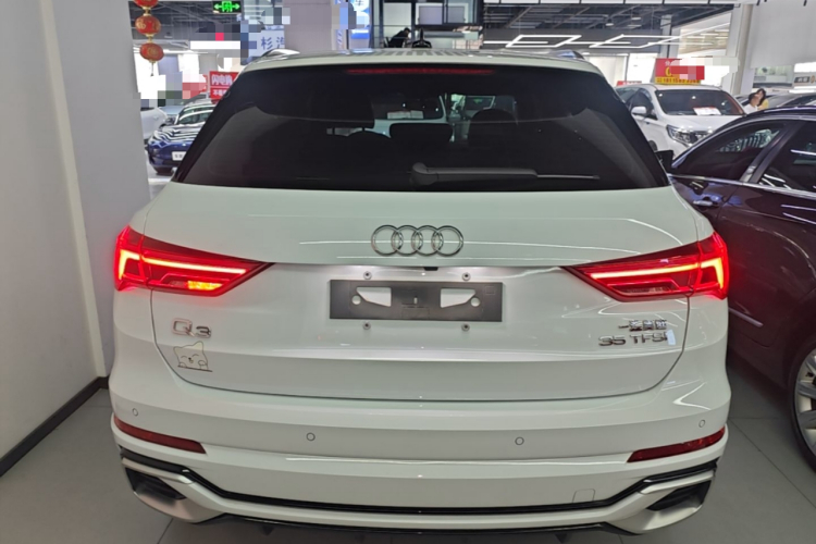 Audi Q3 2024 #6 Audi Q3 2024 car image #6