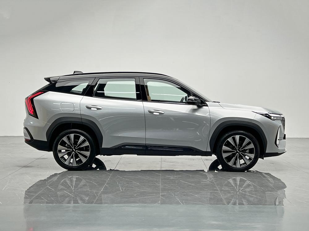 GEELY Boyue L 2026 car image #8