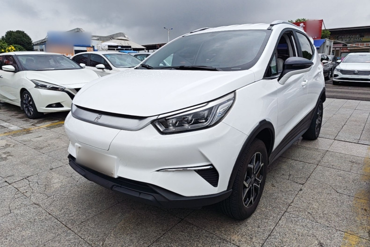 BYD Yuan Pro 2023 #2 BYD Yuan Pro 2023 car image #2