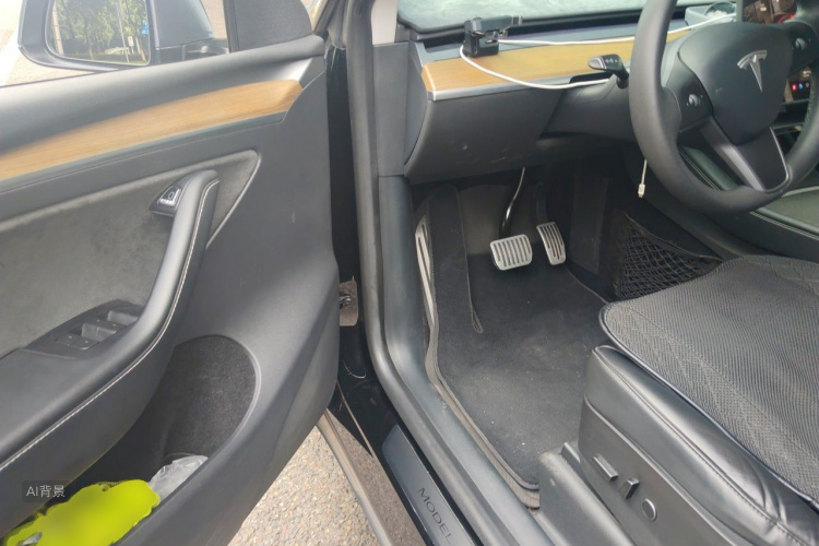 Tesla Model Y 2022 #18 Tesla Model Y 2022 car image #18