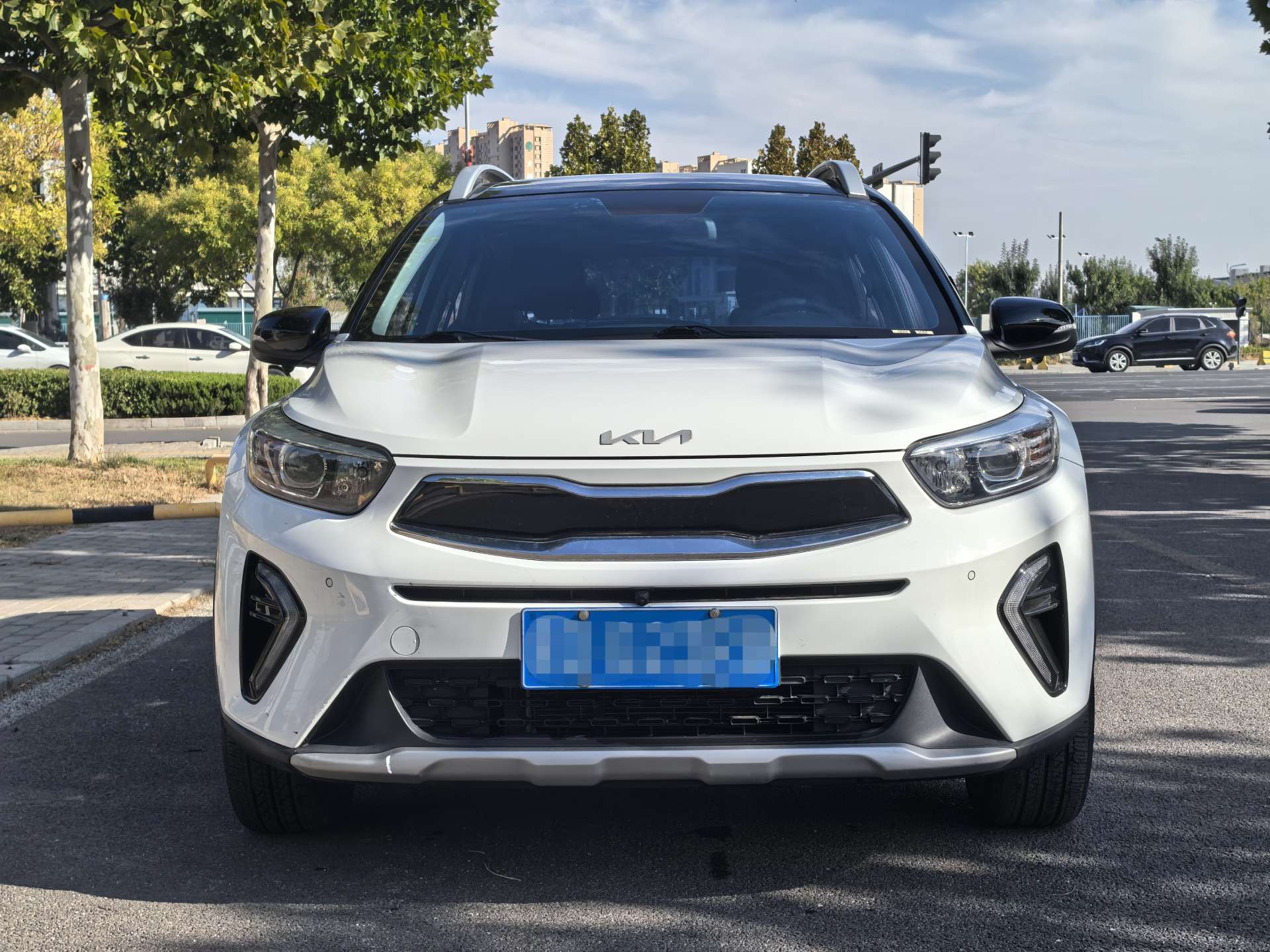 Kia KX1 2021 car image #2