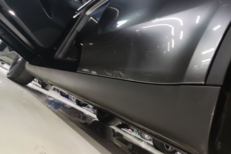 Tesla Model Y 2022 car image #27