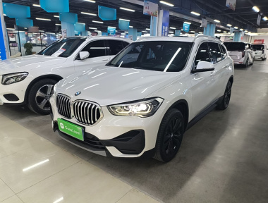BMW X1 2021 صورة سيارة 
