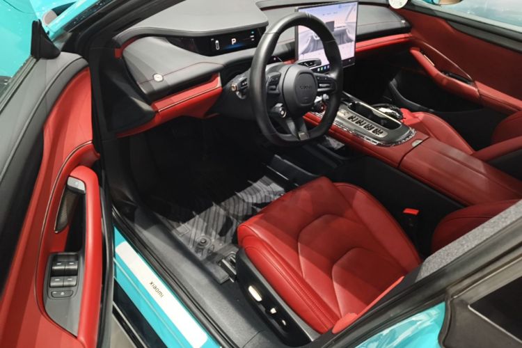 MI SU7 2024 immagine di auto #16
