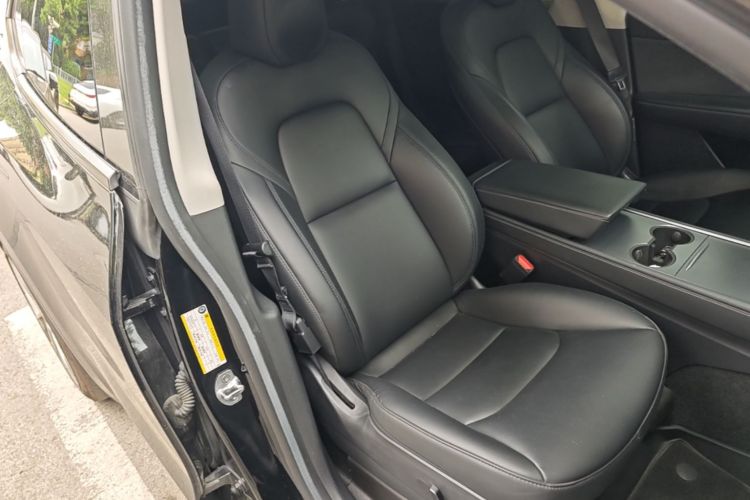 Tesla Model Y 2023 #24 Tesla Model Y 2023 car image #24