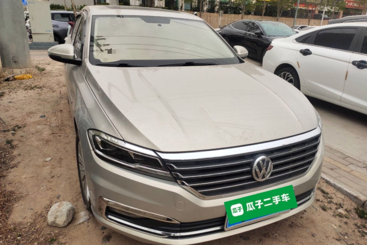 Volkswagen Lavida 2019 car image #3