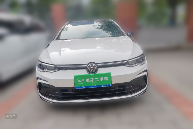 Volkswagen Golf 2025 car image #3