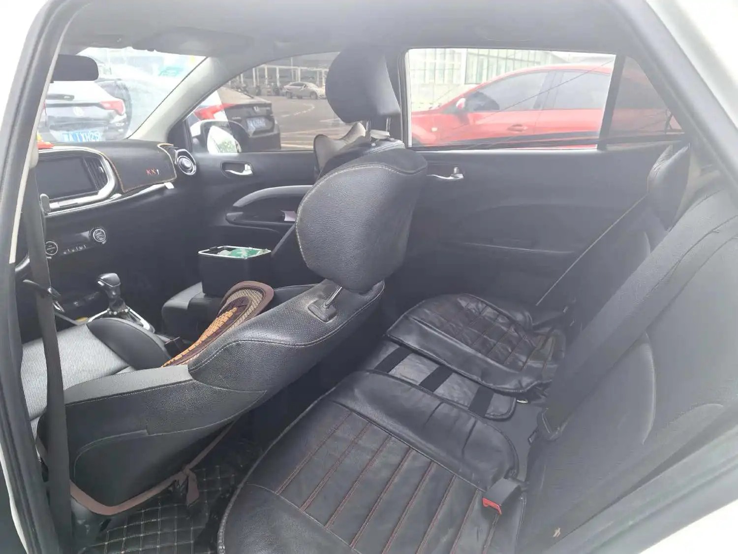 Kia KX1 2020 car image #4