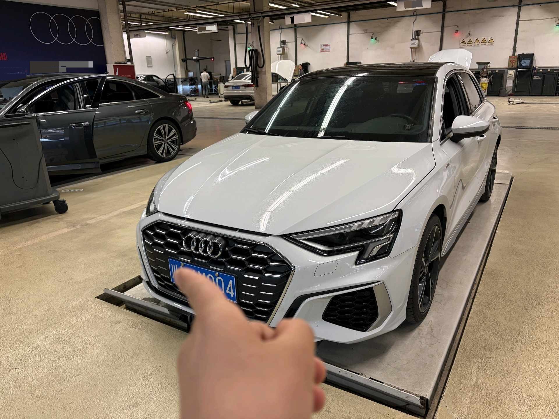 2023 2023 car image
