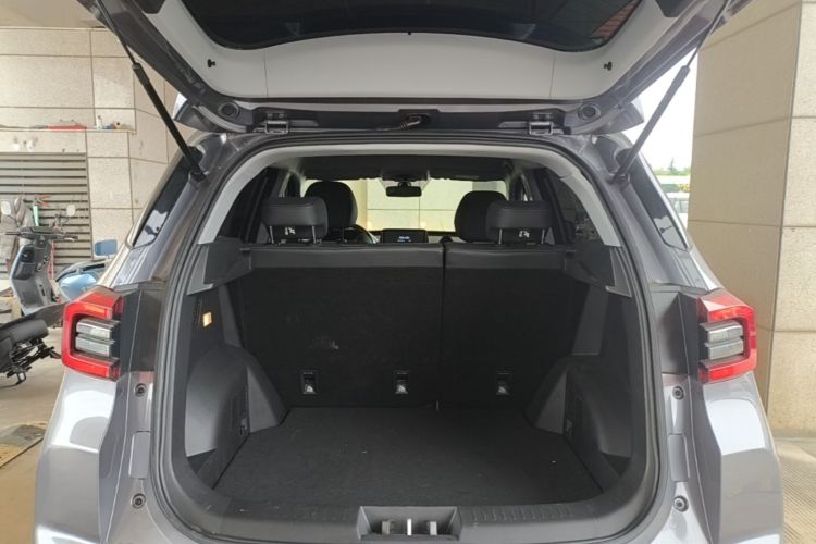 Chery Tiggo 5x 2025 #19 Chery Tiggo 5x 2025 car image #19
