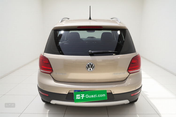 Volkswagen Polo 2015 #4 Volkswagen Polo 2015 car image #4