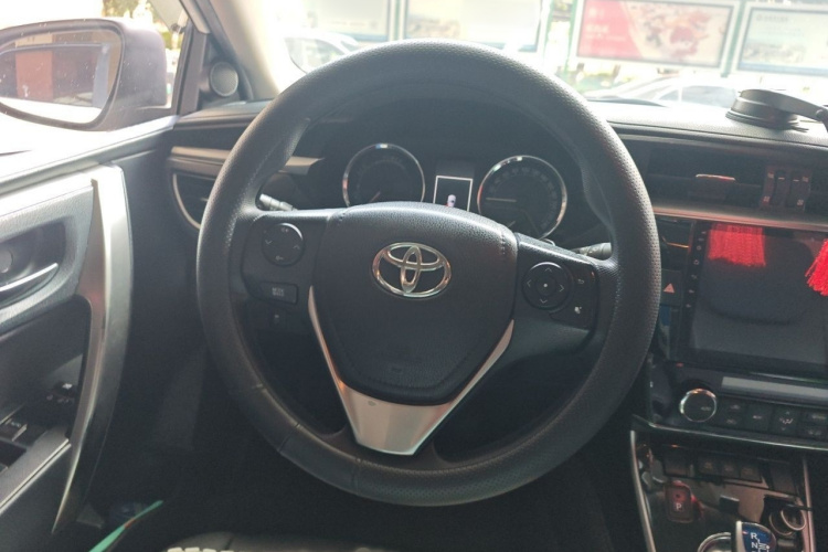 Toyota Corolla 2016 #15 Toyota Corolla 2016 car image #15