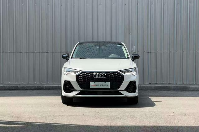 Audi Q3 Sportback 2021 #2 Audi Q3 Sportback 2021 car image #2