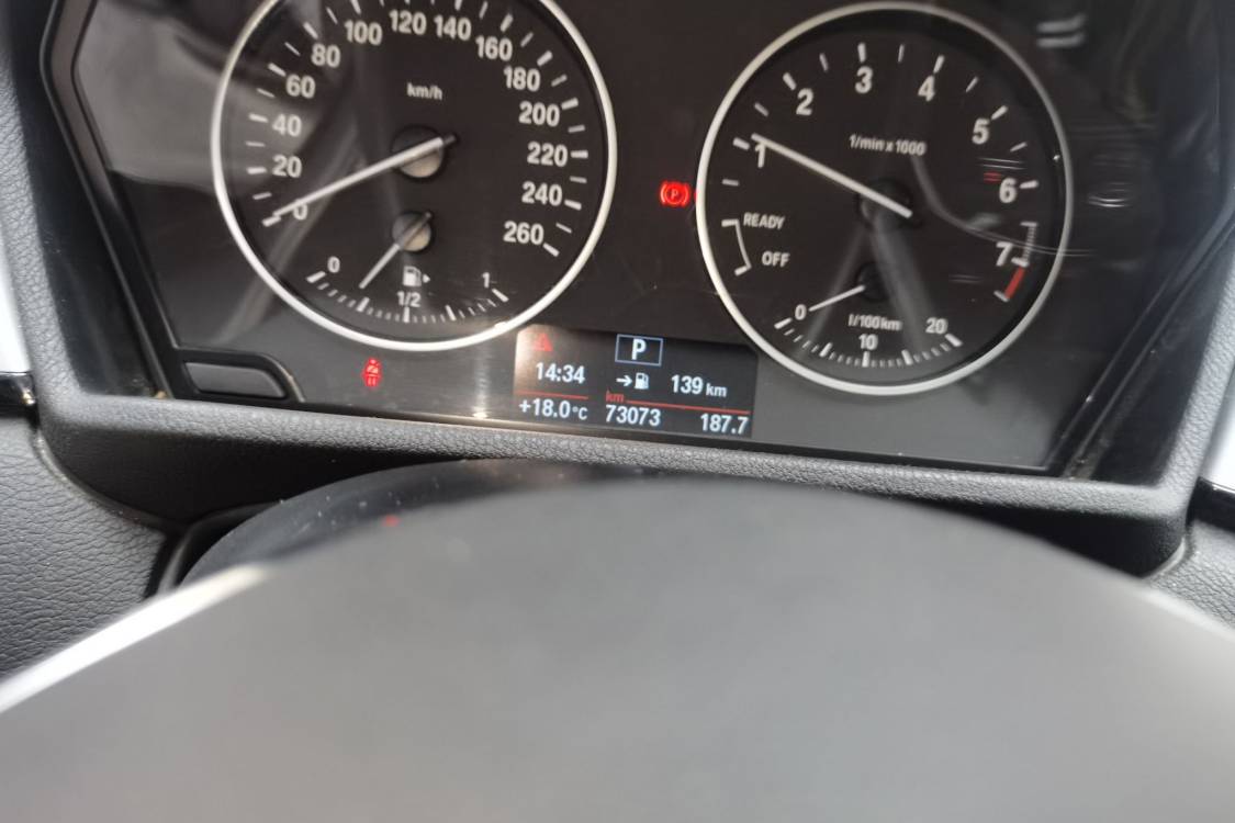 BMW X1 2017 #25 BMW X1 2017 imagem de carro #25