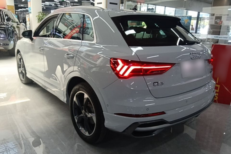 Audi Q3 2021 #5 Audi Q3 2021 car image #5