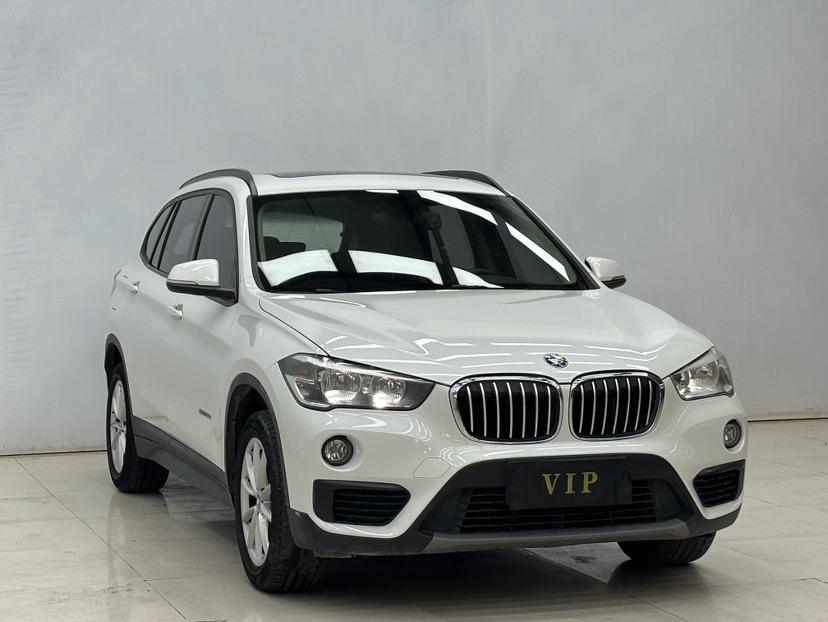 BMW X1 2018 BMW X1 2018 car image
