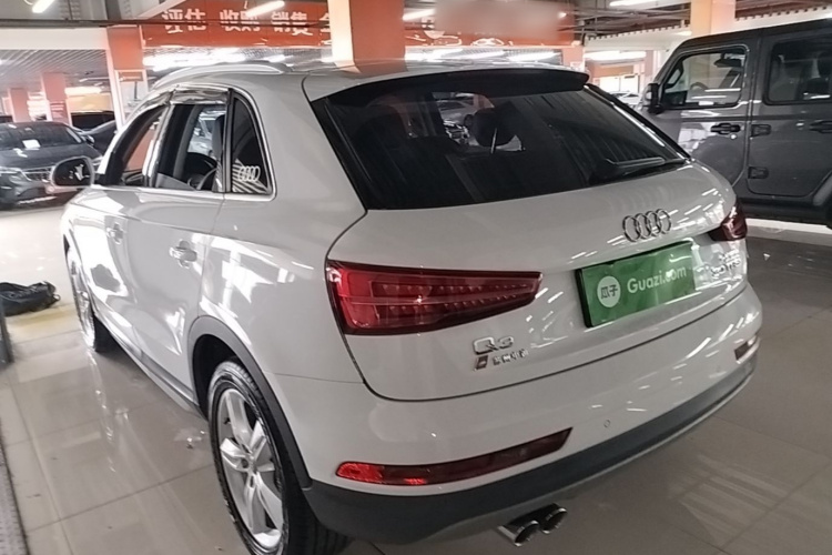 Audi Q3 2018 #5 Audi Q3 2018 car image #5