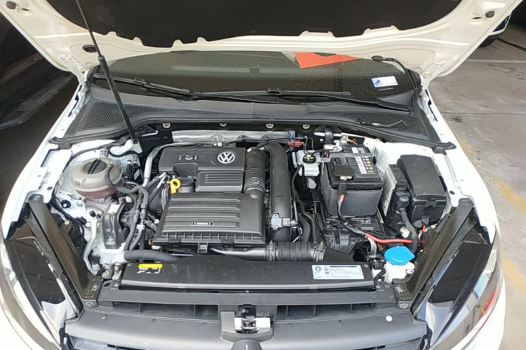 Volkswagen Golf 2018 #22 Volkswagen Golf 2018 car image #22