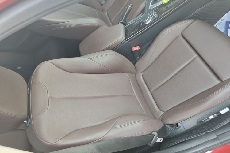 BMW 3 Series 2019 #24 BMW 3 Series 2019 car image #24