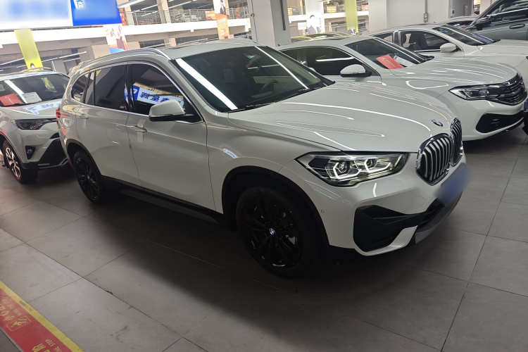 BMW X1 2020 imagen de coche #4