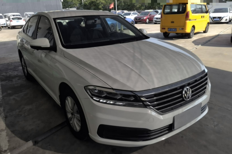 Volkswagen Lavida 2018 car image #4