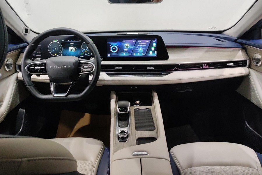 Chery Arrizo 8 2023 imagem de carro #6