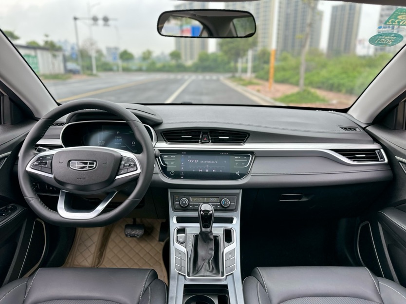 GEELY Emgrand 2020 #8 GEELY Emgrand 2020 car image #8