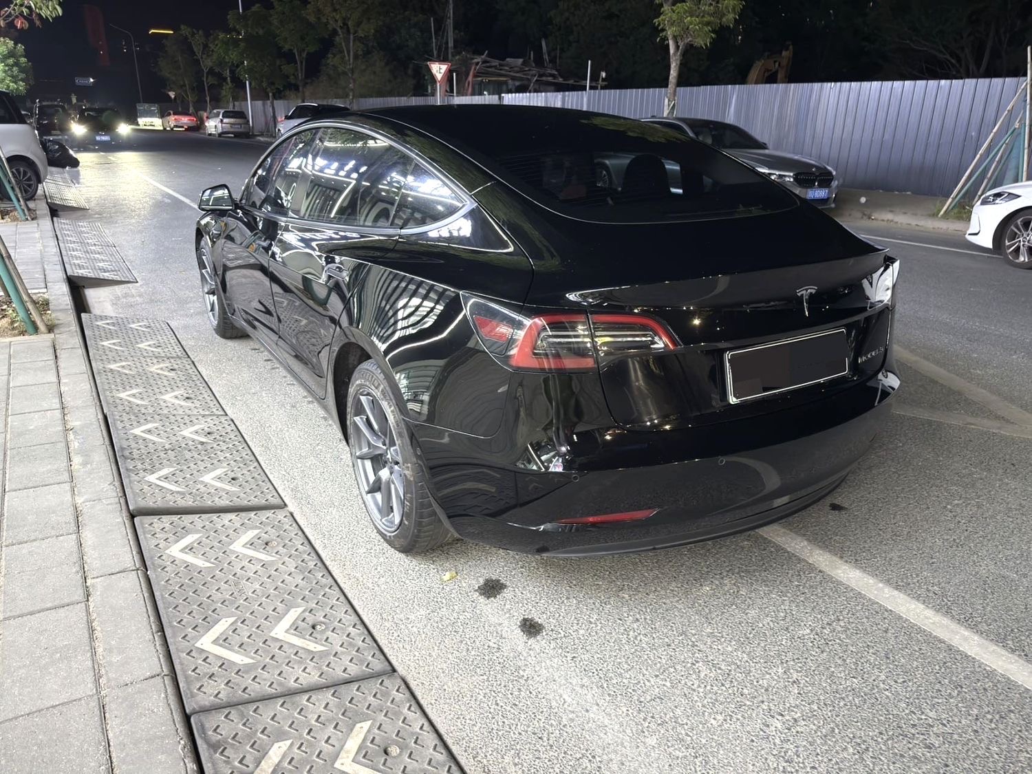 特斯拉 Model 3 2022 汽车图片 #6