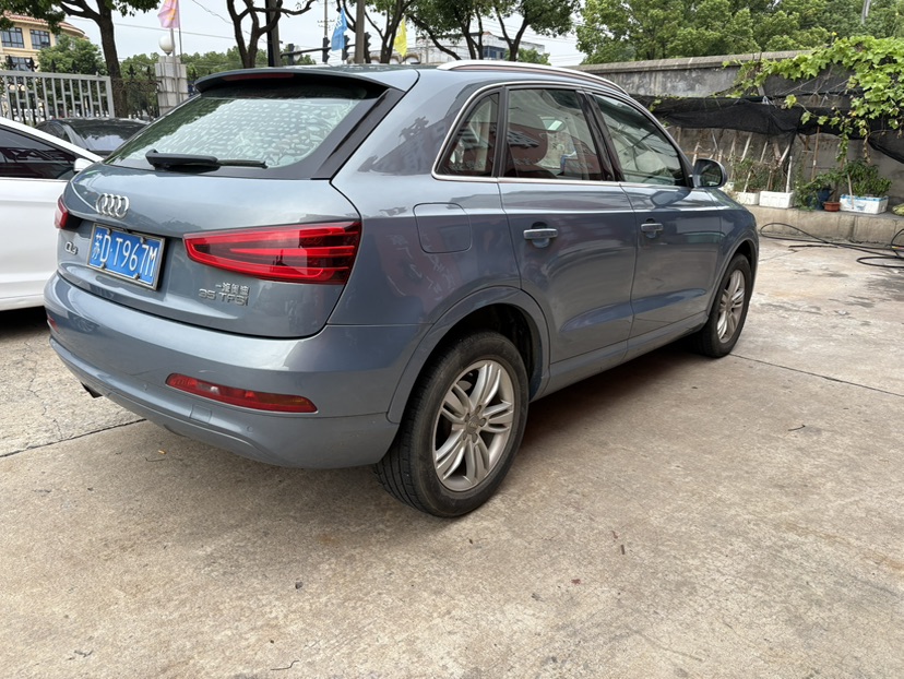 Audi Q3 2015 #6 Audi Q3 2015 car image #6