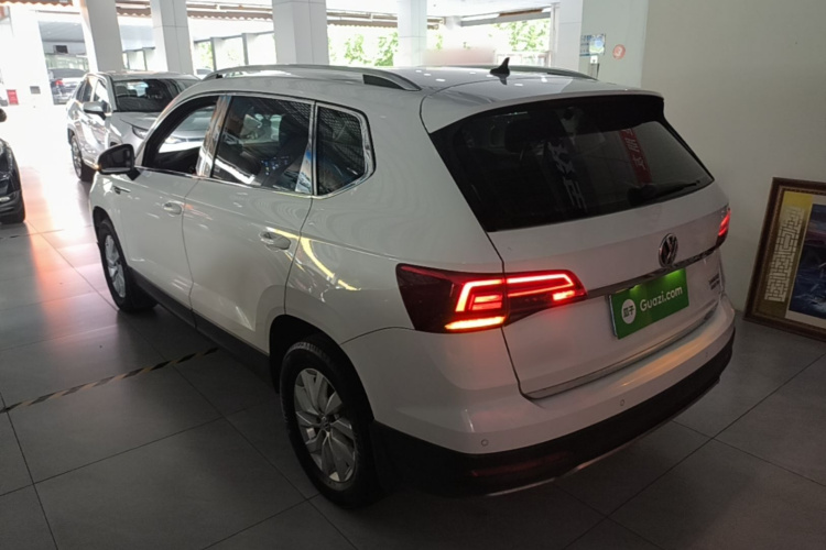 Volkswagen Tharu 2019 #5 Volkswagen Tharu 2019 car image #5