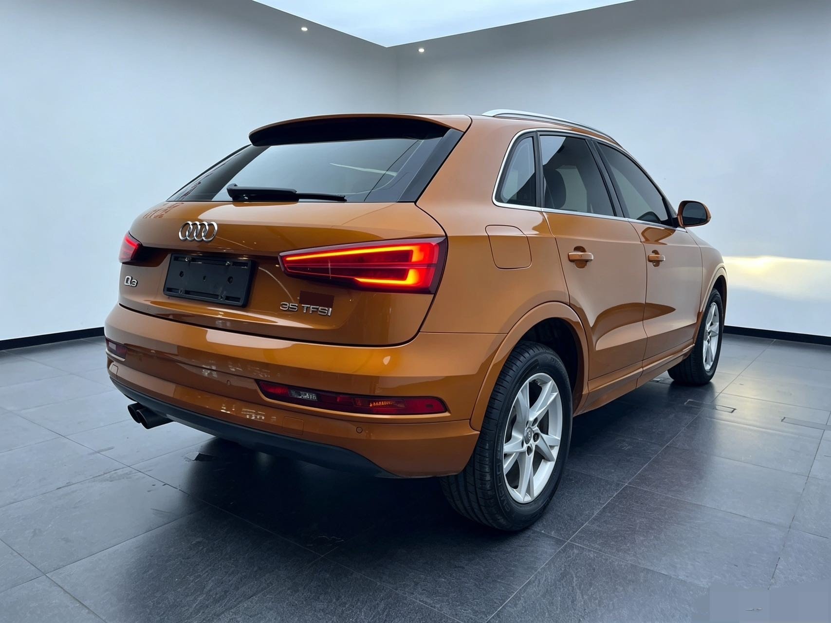 Audi Q3 2017 #4 Audi Q3 2017 car image #4