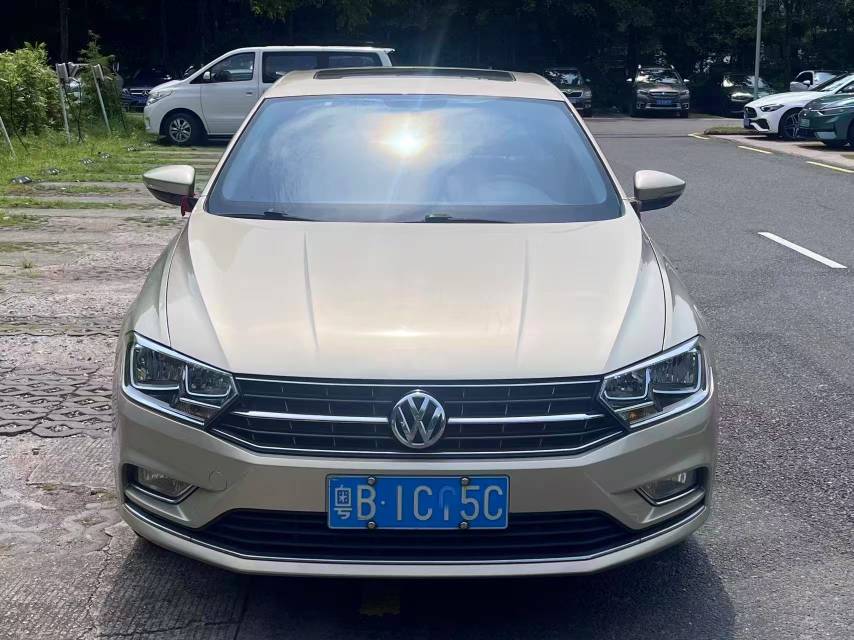 Volkswagen Bora 2016 car image #7