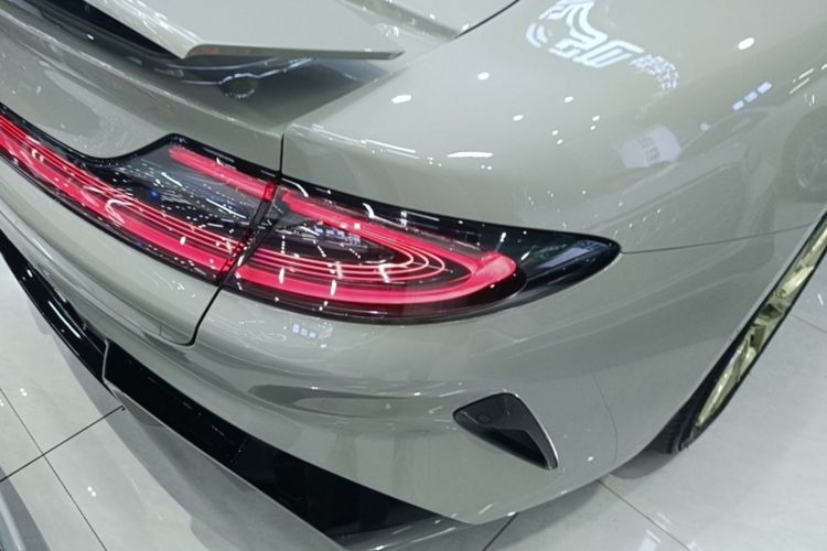 MI SU7 2024 car image #8