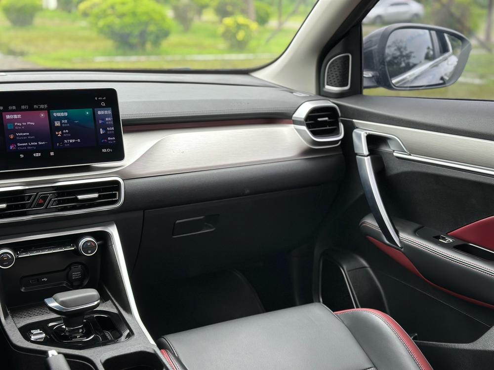 GEELY Coolray 2021 #12 GEELY Coolray 2021 car image #12