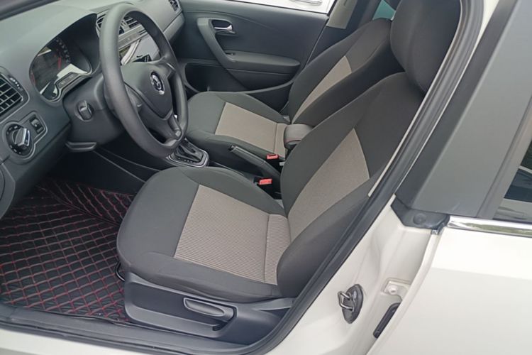 Volkswagen Polo 2017 #15 Volkswagen Polo 2017 car image #15