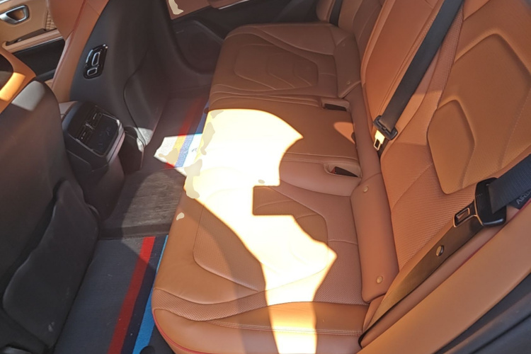BYD Han 2022 car image #17