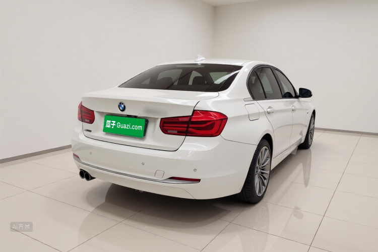 BMW 3 Series 2018 car image #7