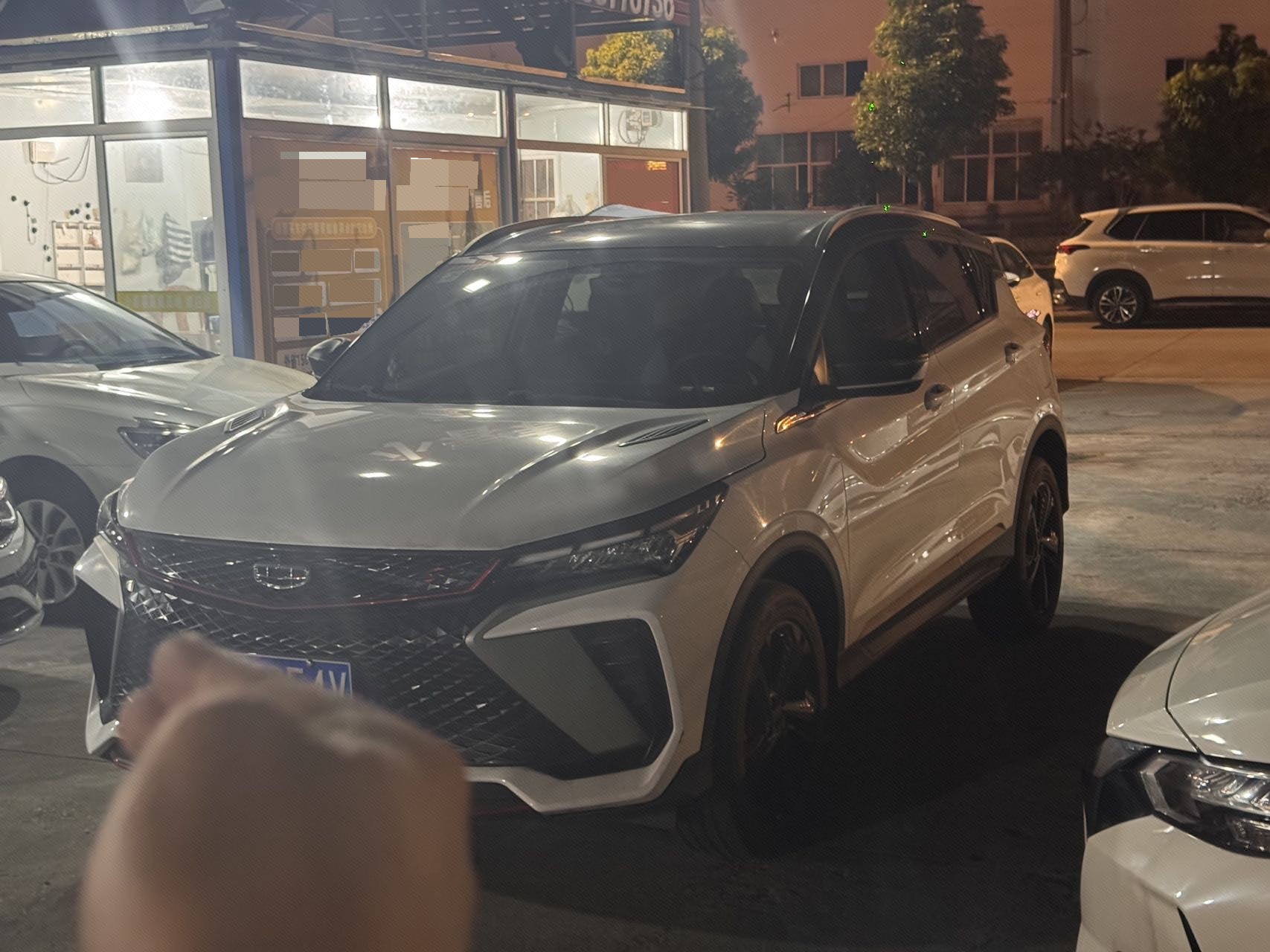 GEELY Coolray 2023 car image 