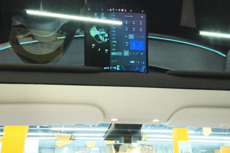 Tesla Model Y 2023 #20 Tesla Model Y 2023 car image #20