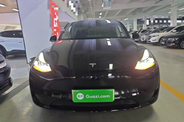 Tesla Model Y 2022 #3 Tesla Model Y 2022 car image #3