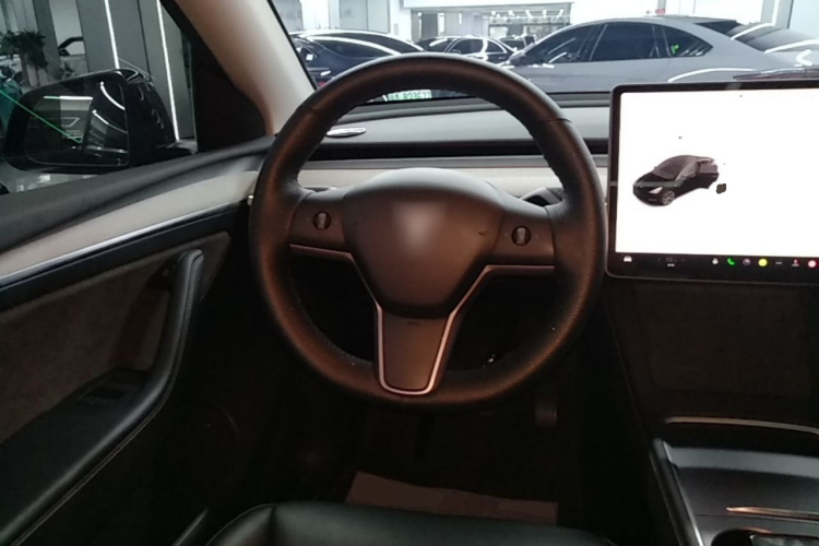 Tesla Model Y 2024 #11 Tesla Model Y 2024 immagine di auto #11