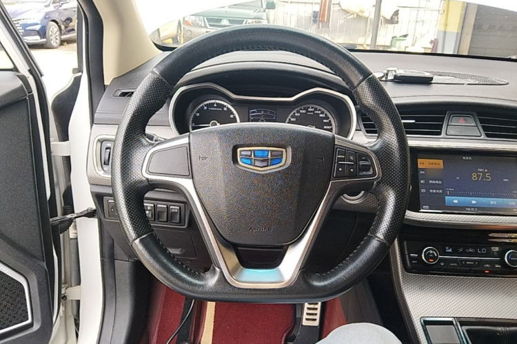 GEELY Emgrand GS 2018 #11 GEELY Emgrand GS 2018 car image #11
