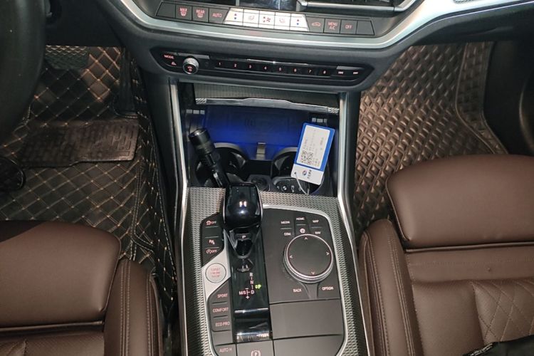 BMW 3 Series 2022 imagen de coche #14