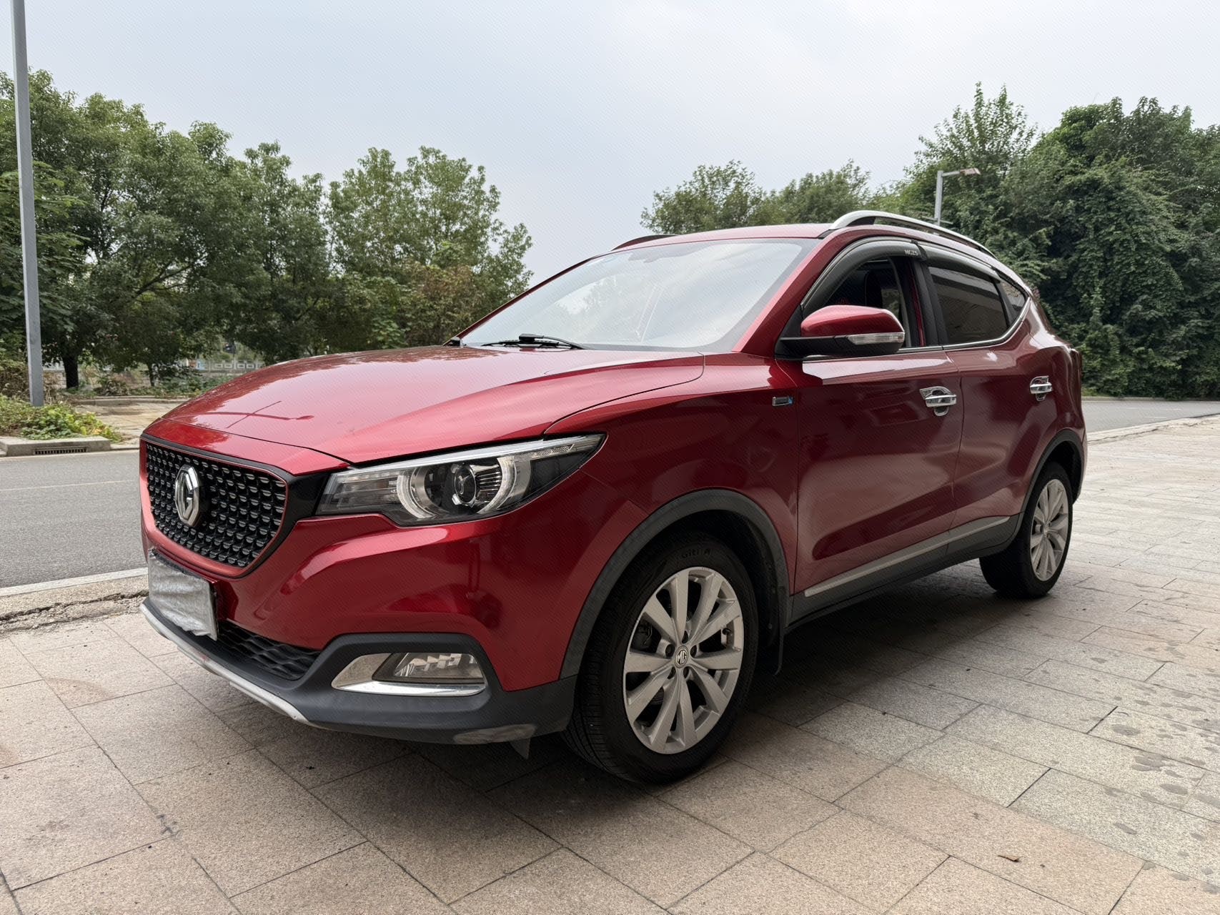 MG ZS 2018 MG ZS 2018 car image