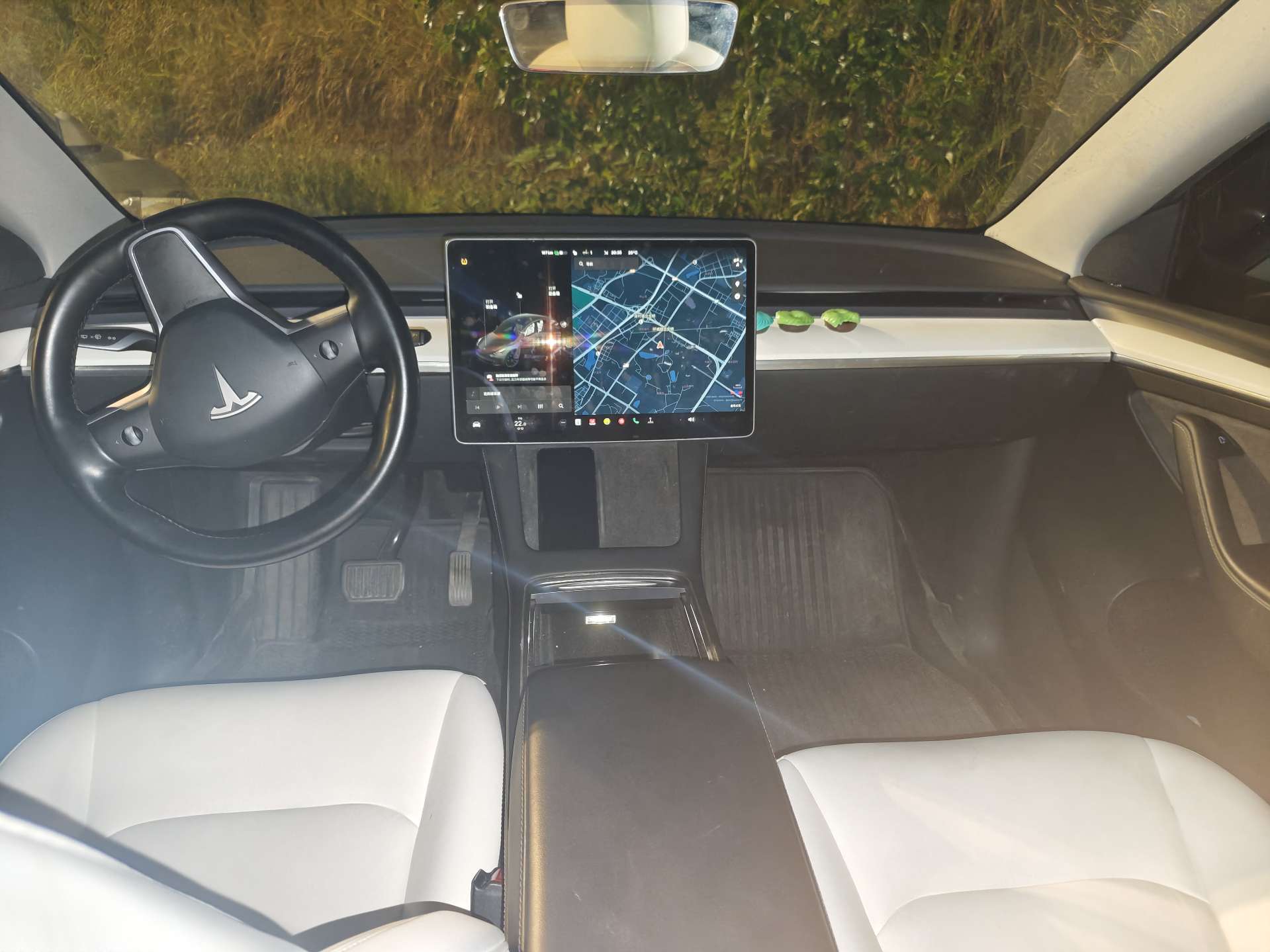 Tesla Model Y 2022 #5 Tesla Model Y 2022 immagine di auto #5